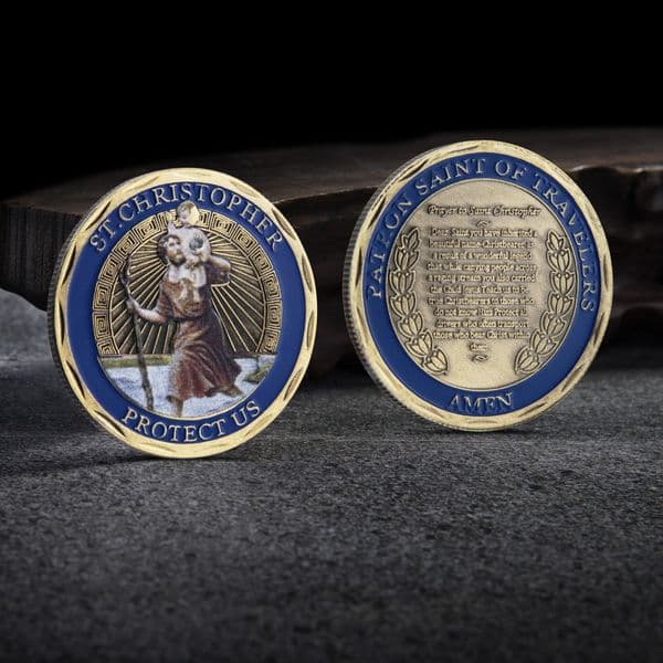Arts and Crafts Fashionable and personalized metal badges, gift giving souvenirs, color printed relief metal crafts