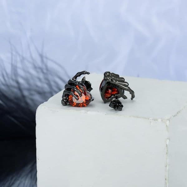 HOT New Design Fashion Simple Dark Series Ghost Hand Heart Inlaid Earrings for Women