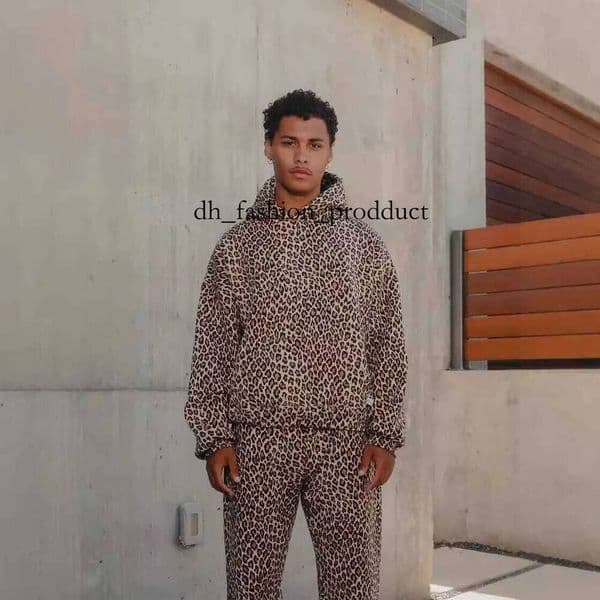 Men's Hoodies Sweatshirts Y2k high street fashion brand AKIMBO new top leopard print hooded sweatshirt loose sports shirt T240810 9c5