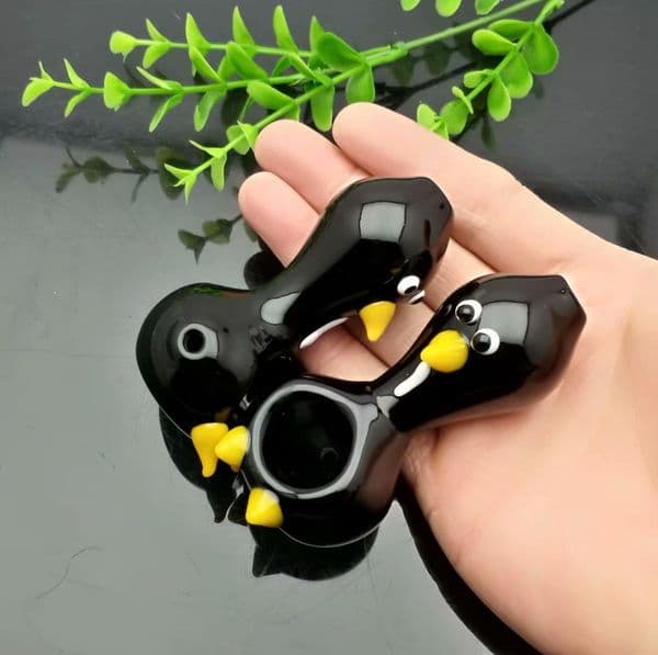 Smoking Pipes new Europe and Americaglass pipe bubbler smoking pipe water Glass bong Black glass bird pipe