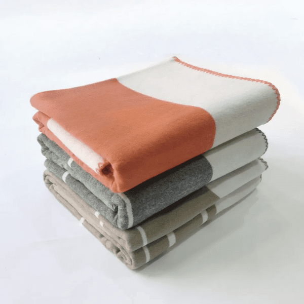 Designer Blanket Cashmere Soft Wool Scarf Shawl Portable Warm Plaid Sofa Bed Fleece Knitted Throw Blankets Letter Luxury Woven Wool Travel Home Decor Outdoor