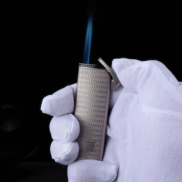 Boutique High-End Metal Windproof Lighter, Personalized Creative Smoking Accessories Wholesale Torch Gadgets For Men