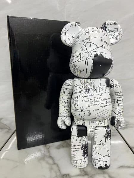 Designer home decor wine cabinet statues wholesale hot-selling anime cartoon game toys birthday party gifts