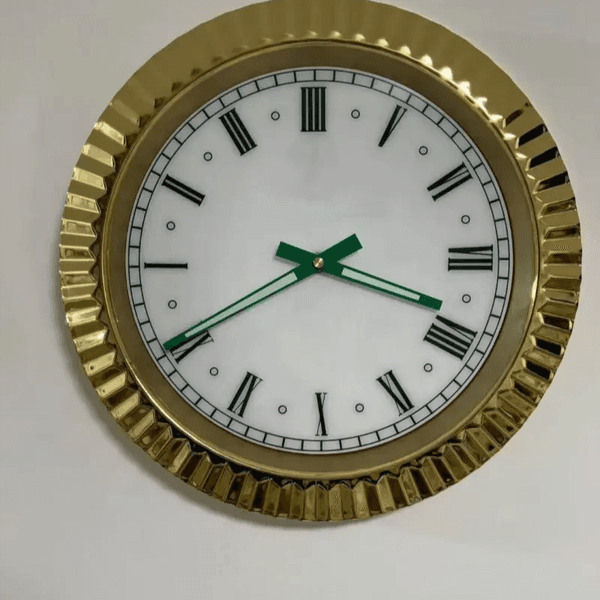 Metal Home Decoration Clocks Modern Design Quartz Large Wall Watch Stainless Steel With Date Luminous Silent Sweeping Hands hot dh331