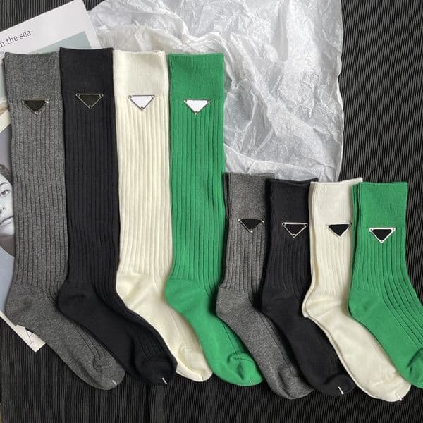 Men's Socks Mens Designer Cotton Brand Sock Triangular Letter Mens Socks Fashion Casual Breathable Comfortable Absorb Sweat Woman Stockings Sock