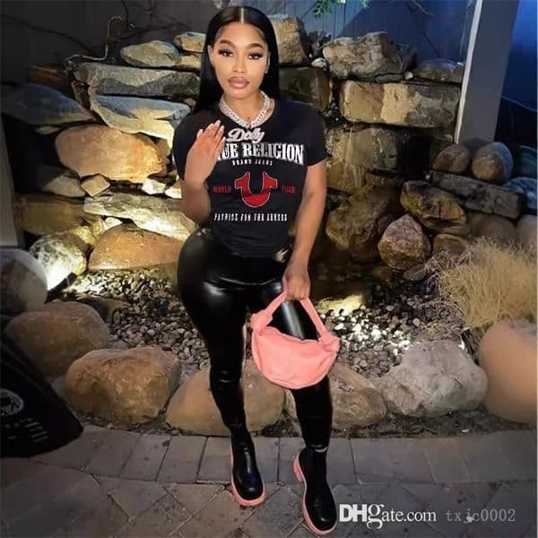 Women Designer T Shirt 2026 New Fashion Clothing Letter Printed Short Sleeved T-shirt Trendy Womens Base
