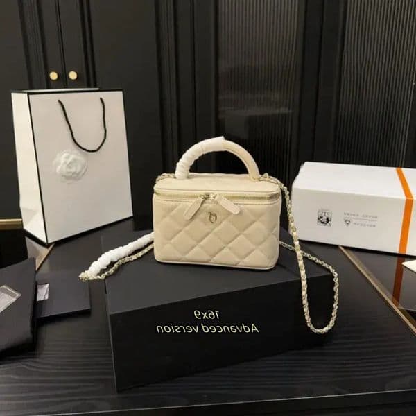 18 Deigner Makeup Crossbody Handbag Chain Cosmetic Bags Pouch Hobo Box Bag Women's Handle Cases Shoulder Totes 10 16 18Cm Luxury Leather Toiletry Clucth 7A