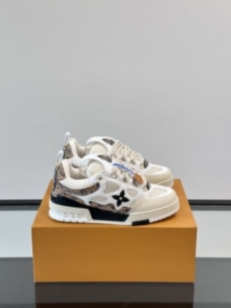 Skate Shoes Designer Trainers High Quality Men and Women Sneakers Casual Fashion Running Lace-up Low-top Sports Breathable Black White With Box 7206