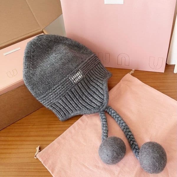 Designer Knitted Hat for Men and Women Luxury Fashion Classic Beanie Hat Winter Warm Wool Gift Designer Winter Hat Beanie High Quality
