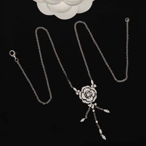 Luxury quality charm pendant necklace flower shape hollow design in S925 silver have stamp PS6030B