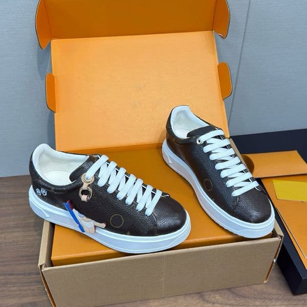Time Out Sneaker luxury womens designer sneakers 1AIVIB canvas relief pendant casual sports shoes Signature details non slip sole fashion sneaker 35-42