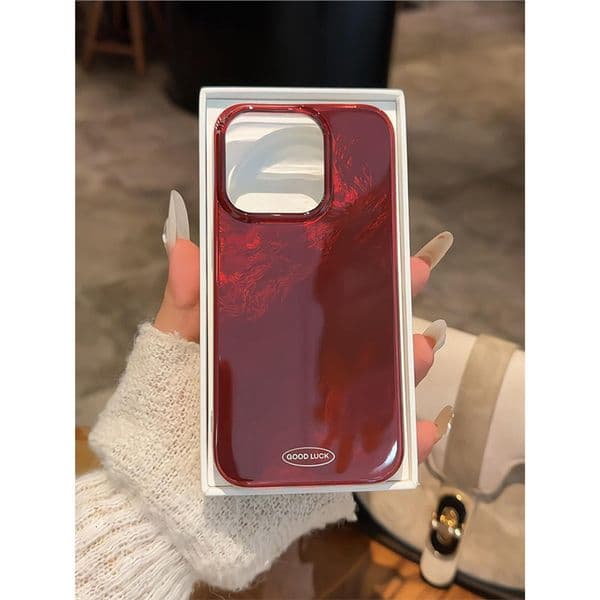 New fashionable and popular phone case designed specifically for iPhone Pro Max, featuring a red gradient protective case and a high-end designer phone case