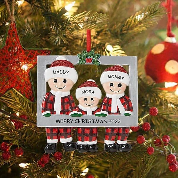 Christmas Wooden Family Pendant Decorations For Home 2025 Navidad Gift Xmas Tree Hanging Ornament Happy New Year 2026 ddmytues