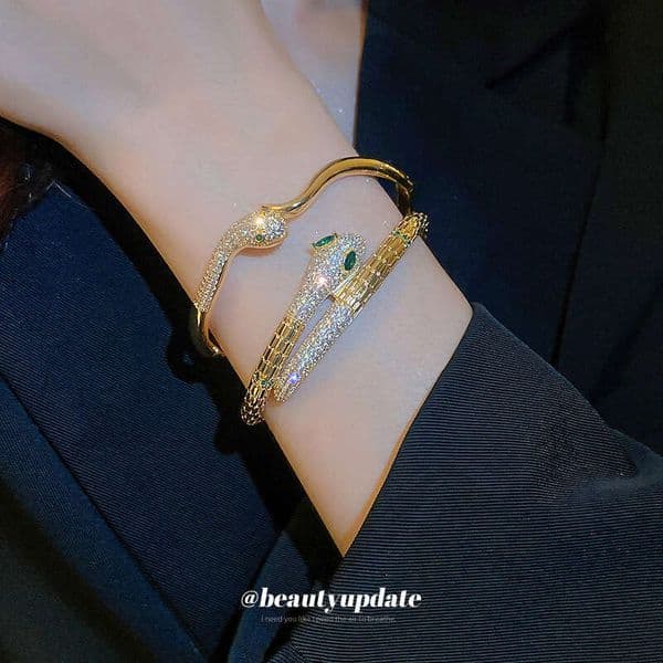 Designer Real Gold Plated Zircon Snake Fashionable Design Sense Bracelet Personality Light Design Creative Style Jewelry