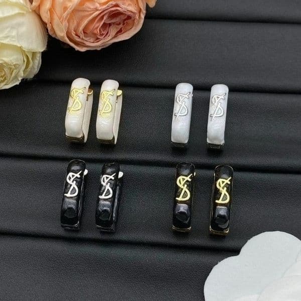 Women's Earrings Designer 18K Gold Plated Stud Earrings Vintage Luxury Enamel Earrings Gold and Silver 925 Sterling Silver Needle Earrings