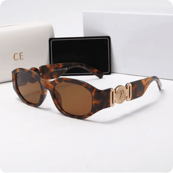 Sunglasses for men and women outdoor sports UV luxury glasses 5634 fashion box wide plate designer sunglasses case