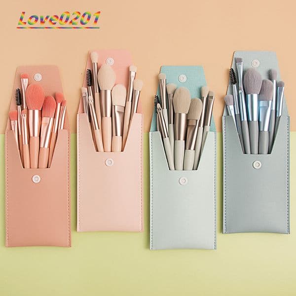 YUE New High Quality Soft Hair Beauty Makeup Eyeshadow Tool Makeup Brush Set 8PCS Portable Concealer Honey Powder Brush Set
