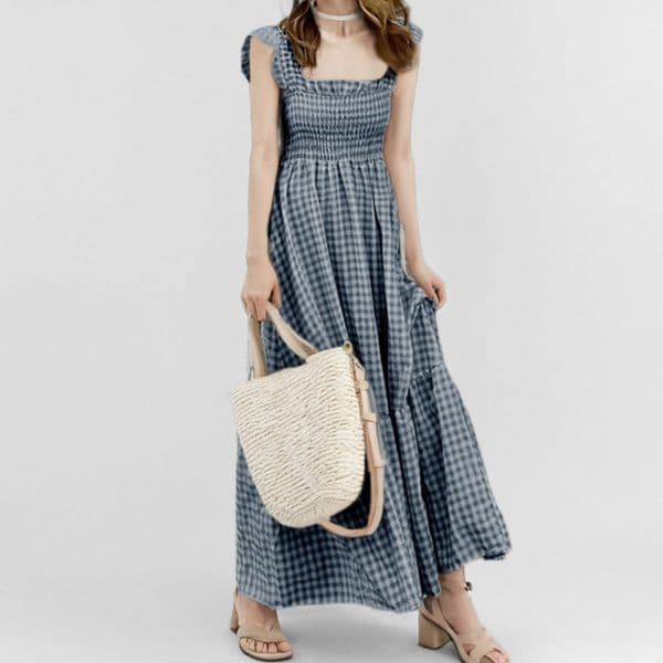 (166) Plaid Suspender Elastic Wide Swing Dress