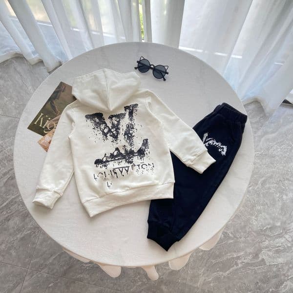 New hot-selling designer boys' and girls' suits for boys, versatile fashionable casual sports sweatshirts, letter printing, sizes 100-150CM, 40 options JHFDH1