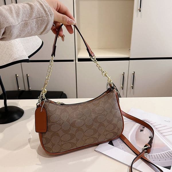 Designer Women's Shoulder Crossbody Classic Underarm Zipper Fashion High-Quality Tote Bag