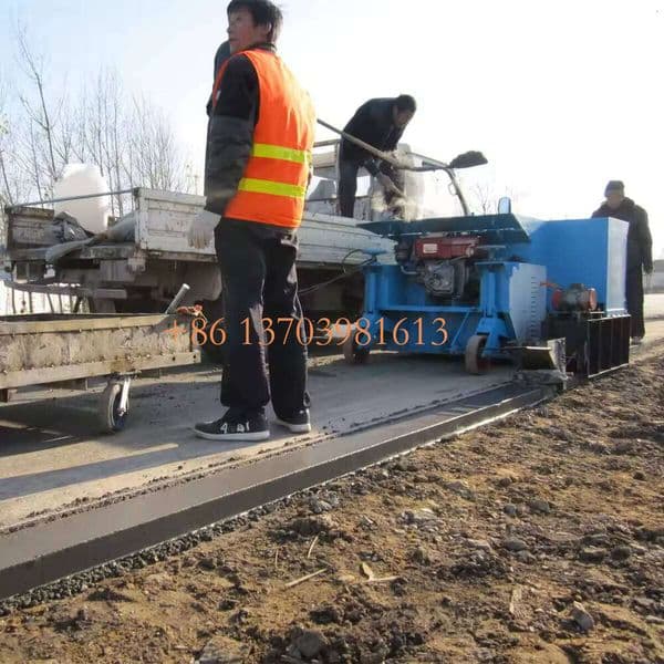 Slipform Paver Drainage Ditches Paving Small Curb Machine Curb and Gutter Slipform Paving Machine Slipform Paver