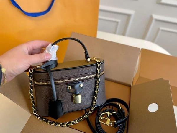Designer Makeup Bags fashion mini bags Crossbody Bags Small Vanity With Chain quality leather Crossbody Bags saddle baga luxurys handbags