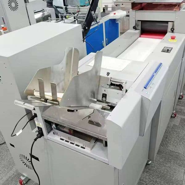 Industrial Digital Printing Machine For Hoodies Tote Bags And Dark Color Garment Printing