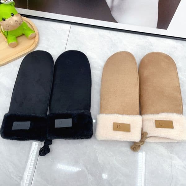 Five Fingers Gloves Luxury Women Mittens Gloves Thicken Wrist Fingerless Warm Winter Mittens Brown Colors Trim Fur Classic Woolen Leather Gloves