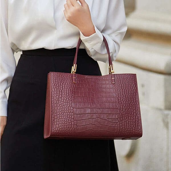 Bag 2025 new leather women's bag, genuine cowhide large capacity simple handbag, high-end sense shoulder bag