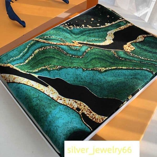 Liuli Ginkgo Hangzhou Silk Scarf Silk Womens Spring and Autumn Mulberry Silk Scarf Air Conditioned Shawl Korean Edition Square Scarf