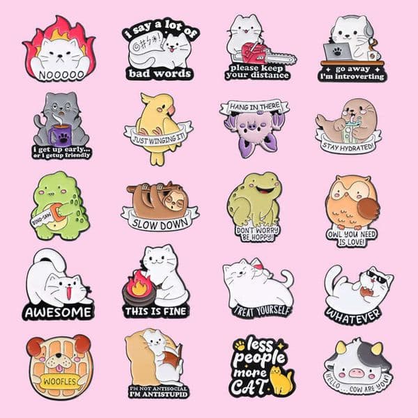 Cartoon Animal English Letter Series Badge Fun Cat Dinosaur Frog Bird Shaped Pin Brooch Accessories
