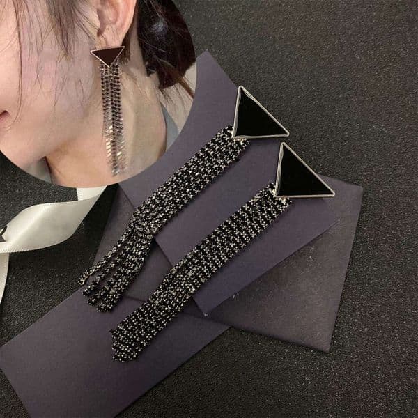 2026 Stud Women Fashion Brand black stud earrings Triangle Long Tassel Chain Dangle Drop Ear studs Have Stamps Eardrop Earrings For Lady Designer Jewelry