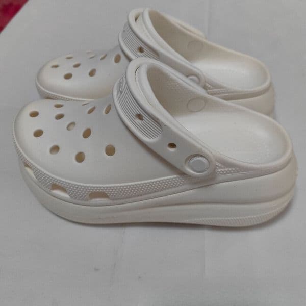 New Women's Puff Shoes With Increased Height Thick Bottom Anti Slip Soft Bottom Designed By Breathable And Comfortable Multi Functional Designer