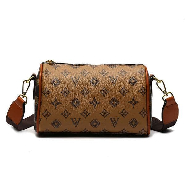 Elegant Multi-Pocket Stylish Feminine Handbag Featuring a Spacious Interior - Ideal for Everyday Use by Modern Woman