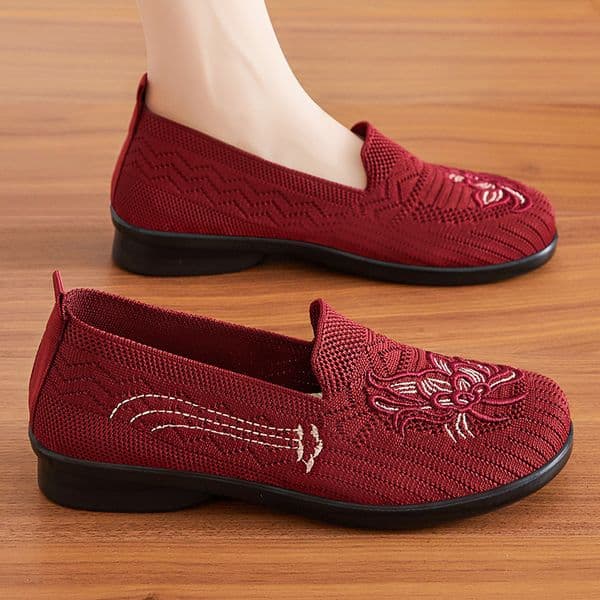 Ddmyoutdoor Women S Versatile Summer New Flyknit Breathable Casual Shallow Mouth Polyurethane Soft Sole Comfortable Mom Shoes Outdoor Shoes