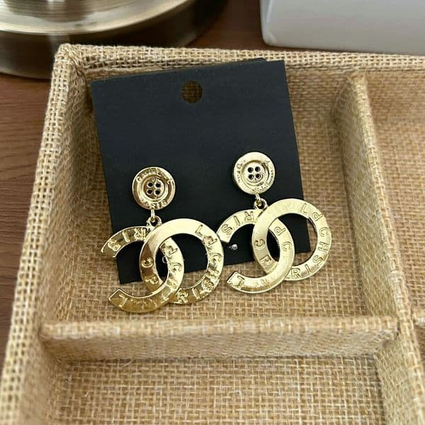 Designer Earrings Fashion Brand Letter Dangle Earrings Women Jewelry Luxury Earrings Wedding Party Gift