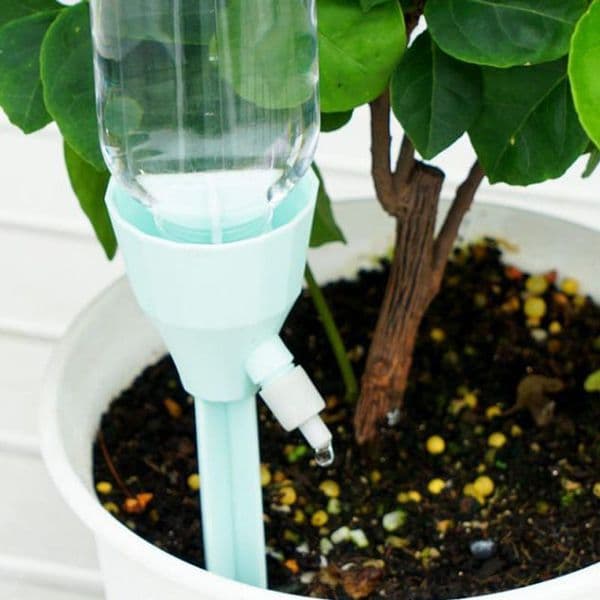 2025 Garden Automatic Drip Cone Plant Self Watering Spikes Flower Adjustable Control Valve Dripper Irrigation Tools Lazy Pouring Device