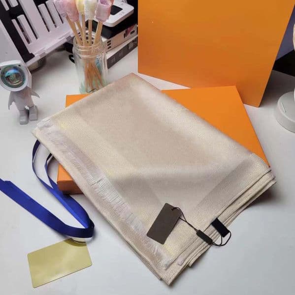 Designer silk scarf Silk Scarf Cashmere Scarves Womens Long Wraps Classic Women Man silk scarf warmth wintertime Scarf