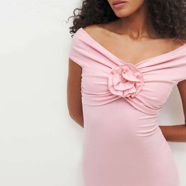 Robe Beach Dress Clothes Women Designer Whitedress Long Dress N758 Summer 2025 Solid Color Off-shoulder Mid-length Knitted Dress Slim Fit Sexy French Style