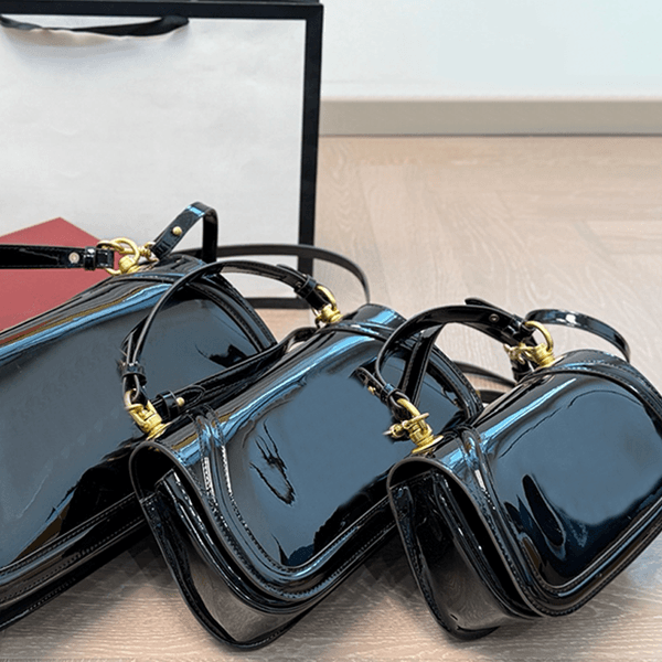 Retro Fliptop Small Square Bag Fashion Patent Leather Commuting Bag Luxury Designer Bag Womens Singleshoulder Bag Handbag Practical Crossbody Bag Shopping Bag