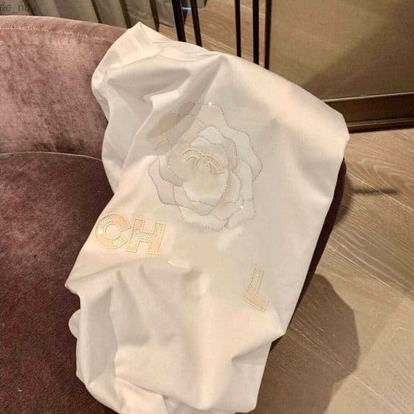 Short-Sleeved Top Designer T-Shirt Women Camellia Hot Dia Letter Graphic Tee Fashion Loose Pullover T-Shirts Womens Clothin 003c