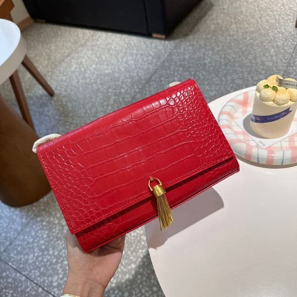 Designer Bag Tassel Envelope Bag Messenger Bag Clutch Bag Shiny Crocodile Embossed Calfskin Leather Long Golden Chain Strap Wallet Designer Purse