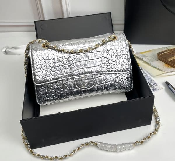 Bag Designer bag Luxury brand Snake skin pattern bag Women's shoulder bag Classic cross body flip top bag Travel shopping bag Formal party bag