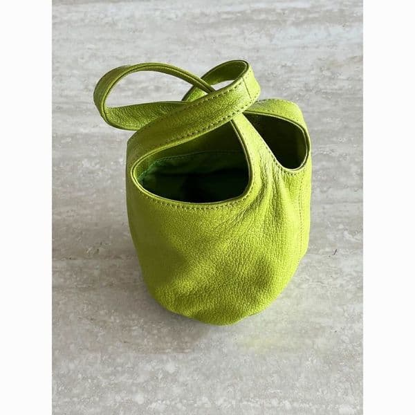 Free shipping designer Handheld Bucket Bag for Women 2025 New Spring/Summer Niche High-end Soft Small Lucky Bag Handheld Crossbody Bag