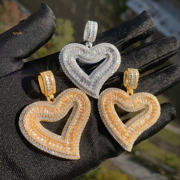 Luxury VVS Moissanite New Iced Out Trapezoid Heart Diamond Studded Simple Individual Hip Hop Unisex Pendant Necklace Trendy Accessory Passes the Diamond Tester