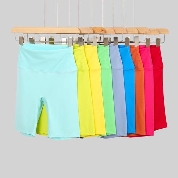Womens yoga shorts high waisted shorts running clothes no T-line naked feeling elastic tight fitting sports shorts slim fit casual sports pants
