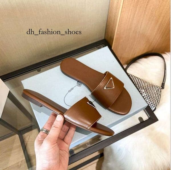 designer shoes p praded shoes 2021Top Quality luxuries designer Men's Women's Slippers Sandals Shoes Slide Summer Fashion Wide Flat Flip Flops4 888 158