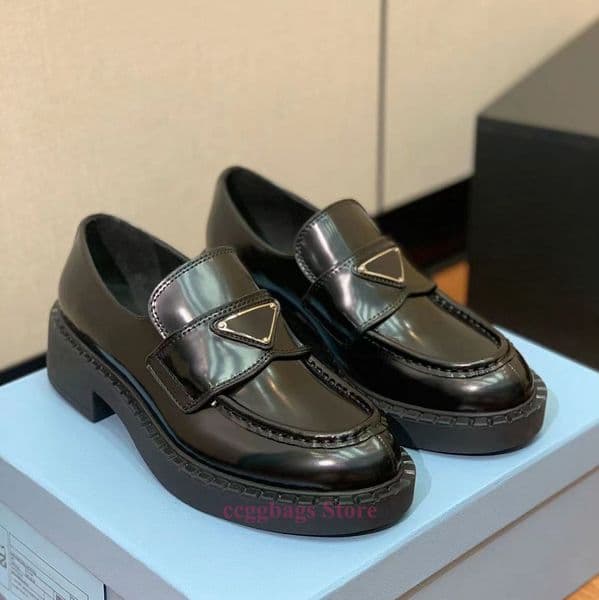 casual shoes designer women boot leather Designer slipper Slippers Australia Chestnut Fluff Yeah Slide Black Classic Ulitra Mini Platform Boots winter platform