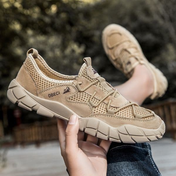 High quality men's hiking and mountaineering shoes made of genuine leather breathable low cut outdoor wear-resistant anti slip casual shoes designer shoes