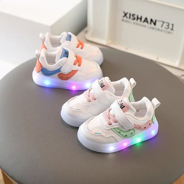 Tenis Children Led Shoe Boys Girls Lighted Sneakers Glowing for Kids Soft Soled Breathable Casual Infant Toddler Baby Shoes 241219 XJ260122